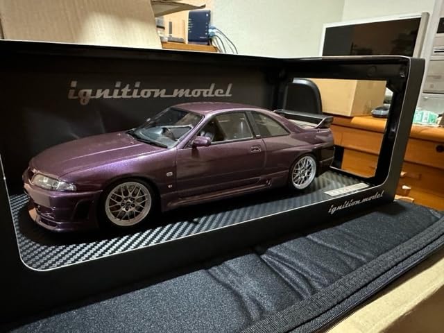 Amazon.co.jp: 1/18 スカイライン GT-R BCNR33 ミッドナイトパープル